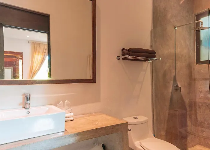 Aparthotel Naats Amigos