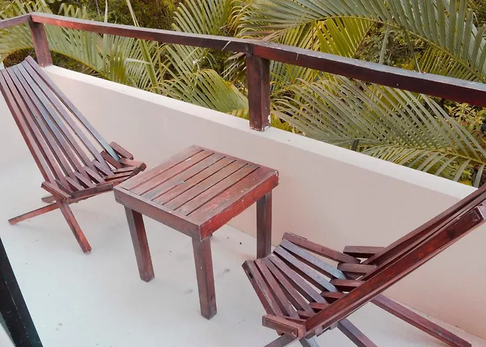 Aparthotel Naats Amigos 3*