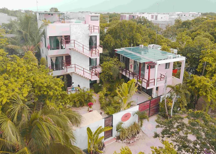Aparthotel Naats Amigos 3*