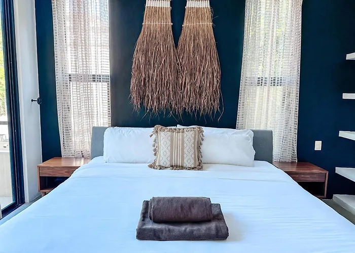 Aparthotel Naats Amigos